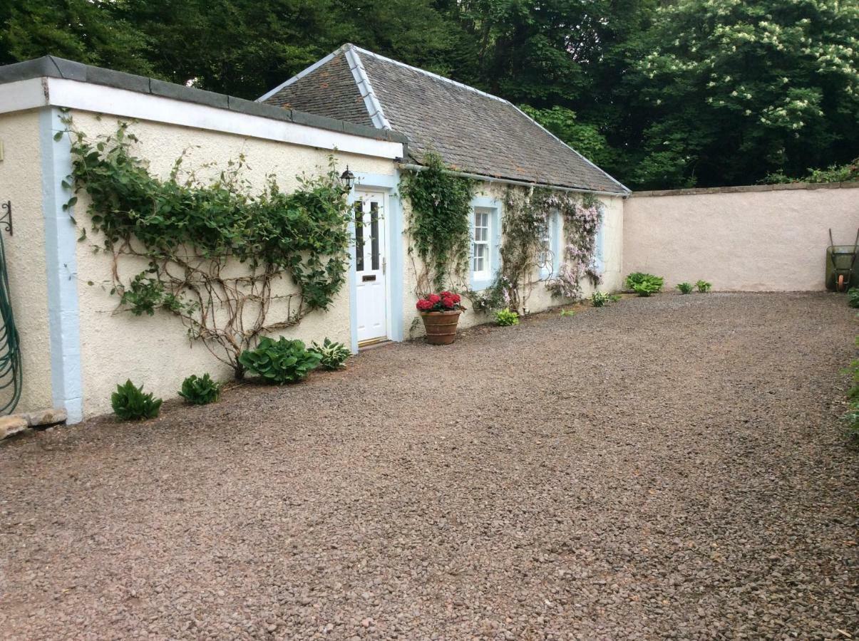 Coach Cottage, Stirling Exteriör bild